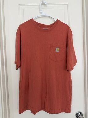 Carhartt Short-Sleeve Pocket Tee in Brick